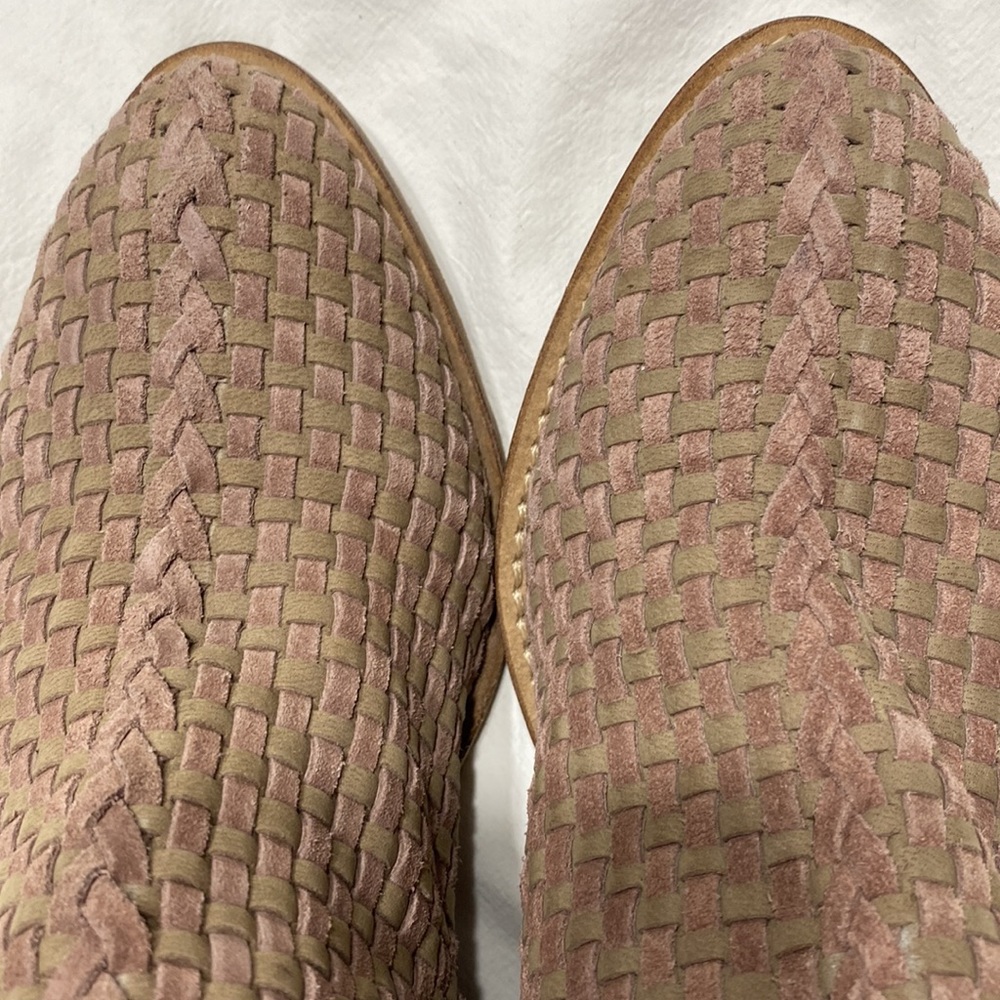 Very Volatile Booties - Picture 6 of 9